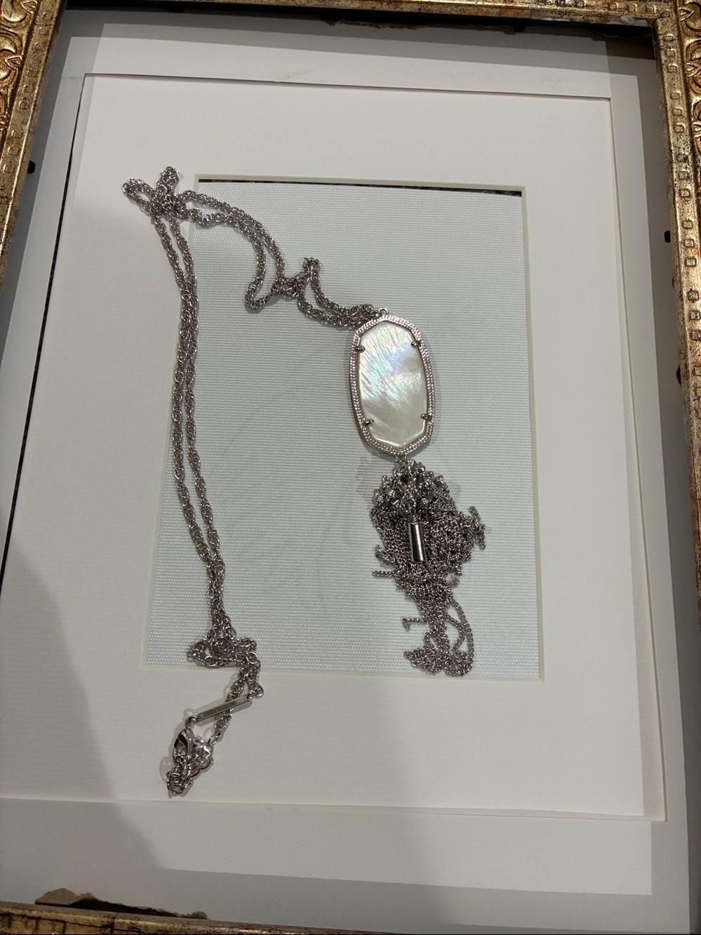 Kendra Scott Rayne Long Silvertone Pendant with Mother of Pearl Stone EUC